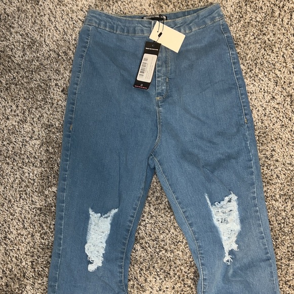 PRETTY LITTLE THING 👖 ‼️ - Picture 4 of 5